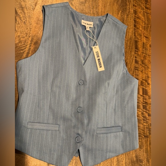 Steve Madden Cute Summery Vest - Picture 3 of 8